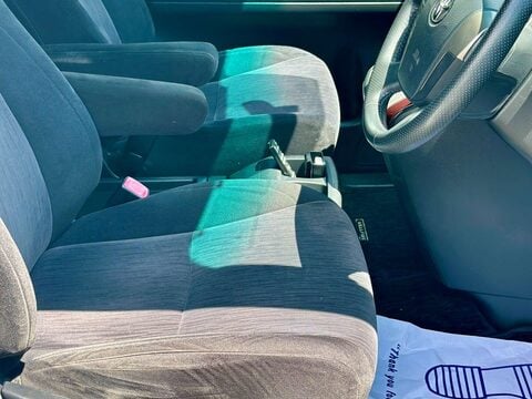 Toyota Vellfire 3.5 V6 4WD ELECTRIC DISABILITY SEAT+4WD+GRADE 4B+RARE 49