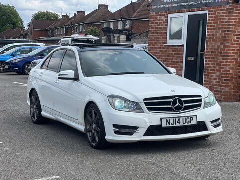 Mercedes-Benz C Class 2.1 C220 AMG Sport Edition Premium+ CDi Auto 4dr 1