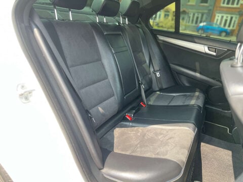 Mercedes-Benz C Class 2.1 C220 AMG Sport Edition Premium+ CDi Auto 4dr 26