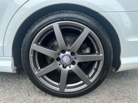 Mercedes-Benz C Class 2.1 C220 AMG Sport Edition Premium+ CDi Auto 4dr 28