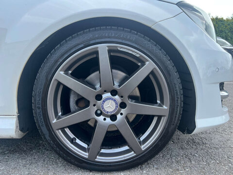 Mercedes-Benz C Class 2.1 C220 AMG Sport Edition Premium+ CDi Auto 4dr 30