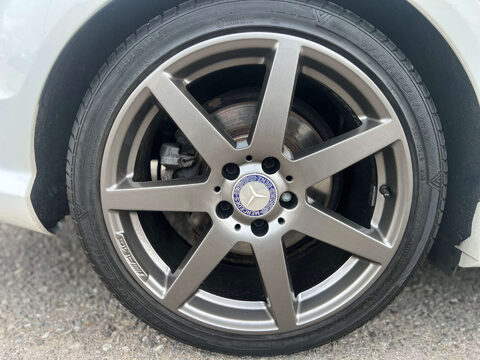 Mercedes-Benz C Class 2.1 C220 AMG Sport Edition Premium+ CDi Auto 4dr 29