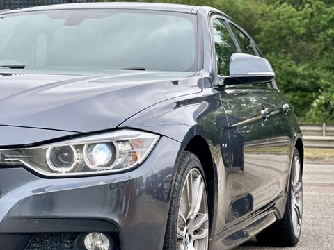 BMW 3 Series 320i M Sport Saloon 4dr Petrol Auto xDrive Euro 5 (s/s) (184 ps) 31