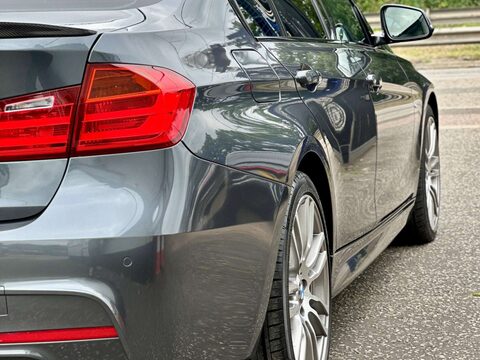 BMW 3 Series 320i M Sport Saloon 4dr Petrol Auto xDrive Euro 5 (s/s) (184 ps) 40