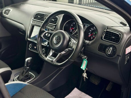 Volkswagen Polo 1.4 TSI BlueMotion Tech ACT BlueGT Hatchback 5dr Petrol DSG Euro 5 (s/s) (1 4