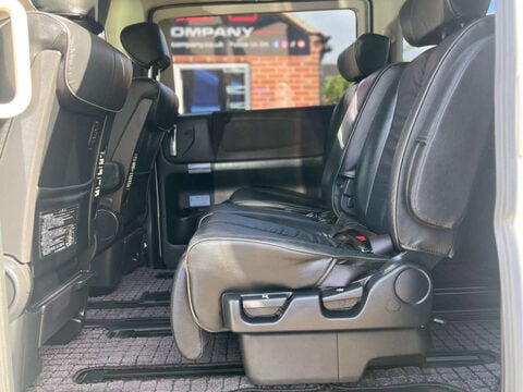 Nissan Elgrand 3.5 V6 HIGHWAY STAR GRADE 4B WOW 41
