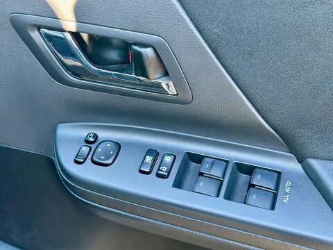 Toyota Alphard 3.5 V6 8 SEATER 53