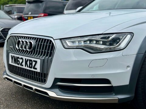 Audi A6 Allroad 3.0 TFSI V6 Estate 5dr Petrol S Tronic quattro Euro 5 (s/s) (310 ps) 30