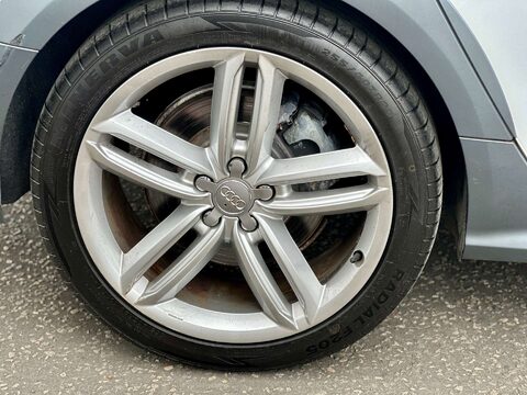 Audi A6 Allroad 3.0 TFSI V6 Estate 5dr Petrol S Tronic quattro Euro 5 (s/s) (310 ps) 79