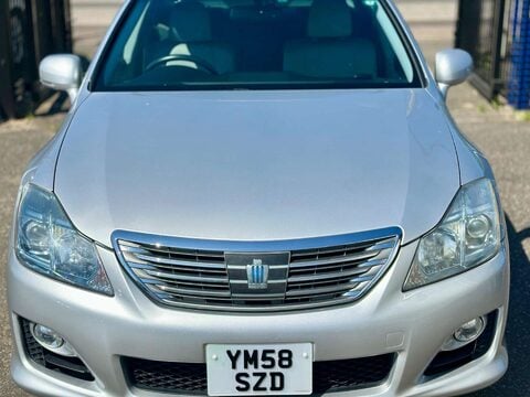 Toyota Crown 3.5 Hybrid Special Edition 5dr 7