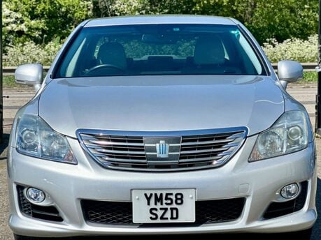 Toyota Crown 3.5 Hybrid Special Edition 5dr 1