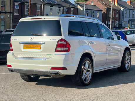 Mercedes-Benz GL Class 5.5 GL500 V8 SUV 5dr Petrol G-Tronic 4WD Euro 5 (387 ps) 4