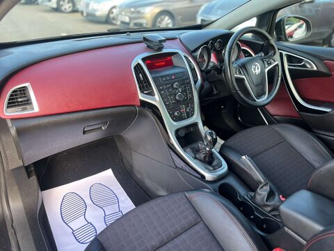 Vauxhall Astra 1.7 Astra GTC SRi CDTi S/S 3dr 13