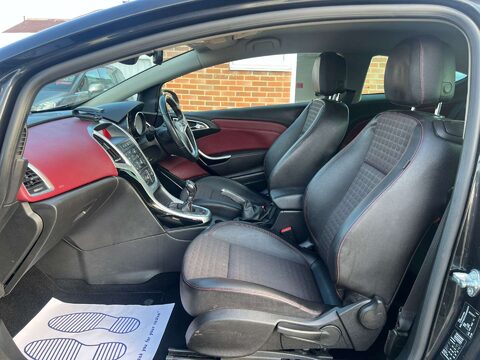 Vauxhall Astra 1.7 Astra GTC SRi CDTi S/S 3dr 14