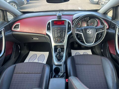 Vauxhall Astra 1.7 Astra GTC SRi CDTi S/S 3dr 17