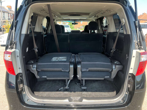 Toyota Alphard TWIN SUNROOF+LOWERED SUSPENSION+8 SEATER 30