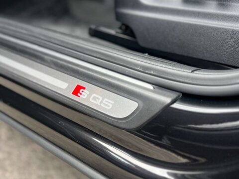 Audi SQ5 3.0 TFSi QUATTRO Petrol ULEZ+JAP IMPORT HIGH SPEC 38