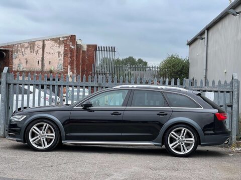 Audi A6 Allroad 3.0 TFSI V6 Estate 5dr Petrol S Tronic quattro Euro 5 (s/s) (310 ps) 11