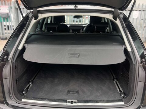 Audi A6 Allroad 3.0 TFSI V6 Estate 5dr Petrol S Tronic quattro Euro 5 (s/s) (310 ps) 41