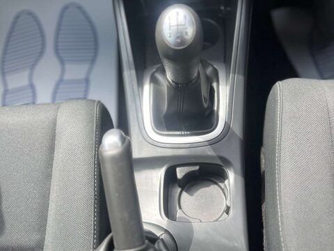 Renault Megane 1.6 Megane Expression VVT 100 5dr 24
