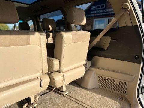 Toyota Alphard 3.0 V6 8 TWIN SUNROOFS 8 SEATER ULEZ AUTOMATIC 23