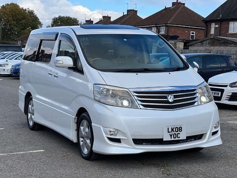 Toyota Alphard 3.0 V6 8 TWIN SUNROOFS 8 SEATER ULEZ AUTOMATIC 1