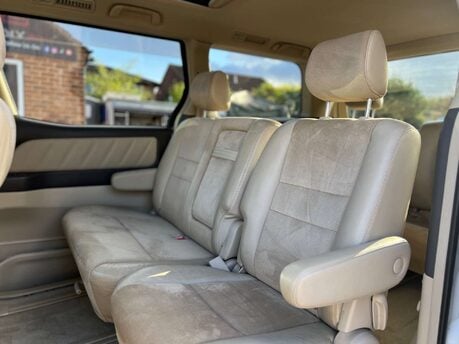 Toyota Alphard 3.0 V6 8 TWIN SUNROOFS 8 SEATER ULEZ AUTOMATIC 3