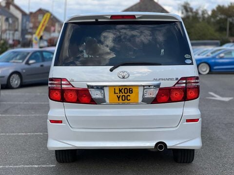 Toyota Alphard 3.0 V6 8 TWIN SUNROOFS 8 SEATER ULEZ AUTOMATIC 8