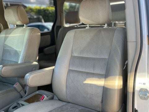 Toyota Alphard 3.0 V6 8 TWIN SUNROOFS 8 SEATER ULEZ AUTOMATIC 12