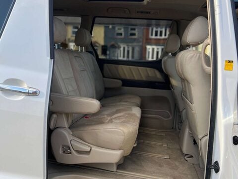 Toyota Alphard 3.0 V6 8 TWIN SUNROOFS 8 SEATER ULEZ AUTOMATIC 18