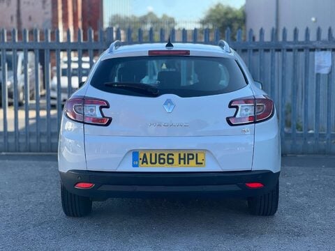 Renault Megane 1.5 Megane Dynamique Nav dCi 5dr 8