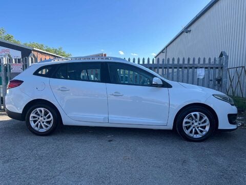 Renault Megane 1.5 Megane Dynamique Nav dCi 5dr 9