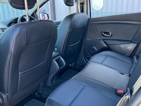 Renault Megane 1.5 Megane Dynamique Nav dCi 5dr 23