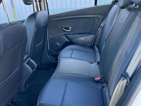 Renault Megane 1.5 Megane Dynamique Nav dCi 5dr 25