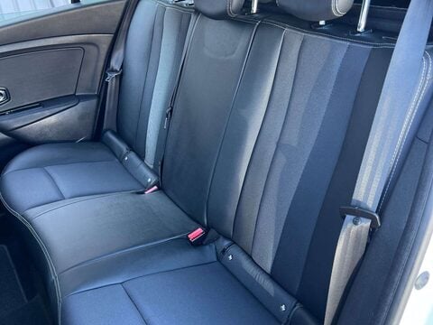 Renault Megane 1.5 Megane Dynamique Nav dCi 5dr 26