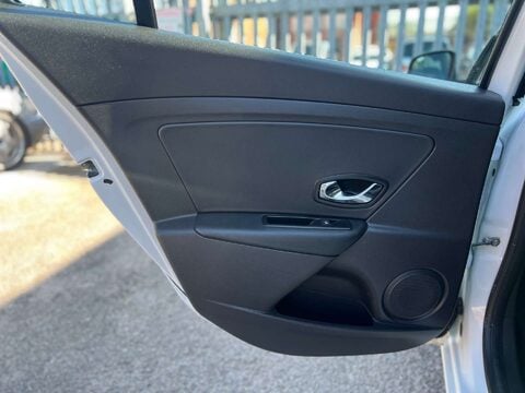 Renault Megane 1.5 Megane Dynamique Nav dCi 5dr 38