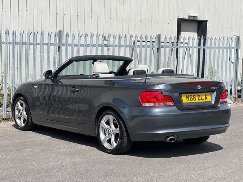 BMW 1 Series 2.0 118d Exclusive Edition 2dr 31