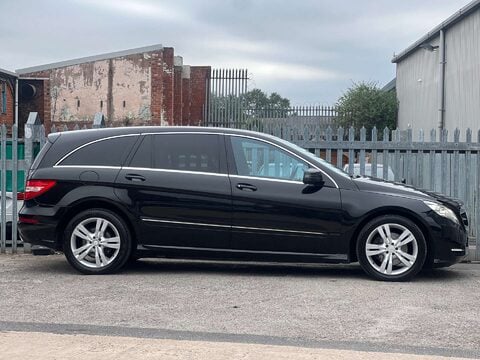 Mercedes-Benz R Class 3.0 R350 CDi 4Matic Auto 4WD 5dr 9