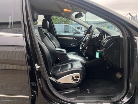 Mercedes-Benz R Class 3.0 R350 CDi 4Matic Auto 4WD 5dr 12