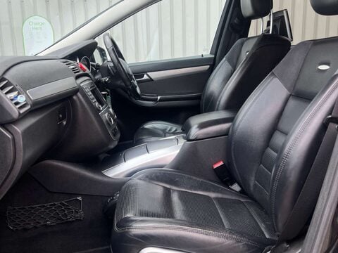 Mercedes-Benz R Class 3.0 R350 CDi 4Matic Auto 4WD 5dr 15