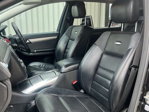 Mercedes-Benz R Class 3.0 R350 CDi 4Matic Auto 4WD 5dr 16