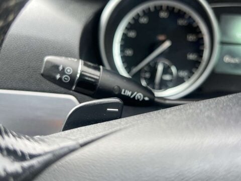 Mercedes-Benz R Class 3.0 R350 CDi 4Matic Auto 4WD 5dr 20