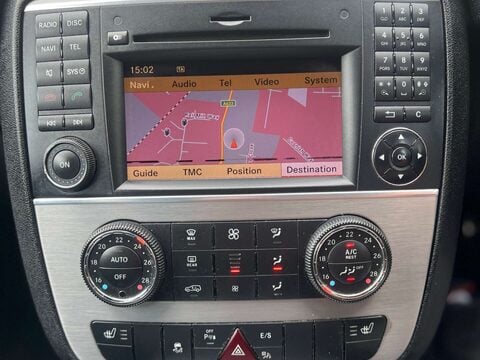 Mercedes-Benz R Class 3.0 R350 CDi 4Matic Auto 4WD 5dr 43
