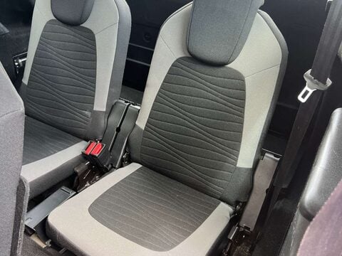 Citroen C4 Picasso 1.6 C4 Grand Picasso Exclusive Blue HDi 5dr 44