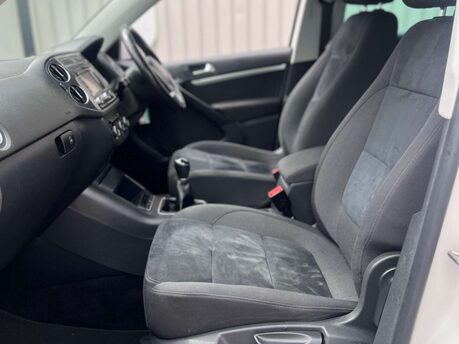 Volkswagen Tiguan 2.0 Tiguan Sport TDI BlueMotion Technology 5dr 3