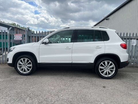 Volkswagen Tiguan 2.0 Tiguan Sport TDI BlueMotion Technology 5dr 11