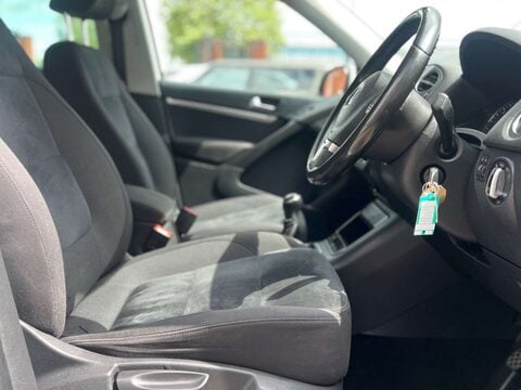 Volkswagen Tiguan 2.0 Tiguan Sport TDI BlueMotion Technology 5dr 13