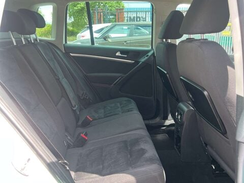 Volkswagen Tiguan 2.0 Tiguan Sport TDI BlueMotion Technology 5dr 21