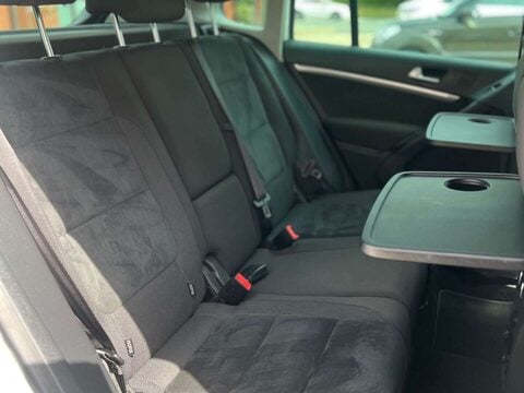 Volkswagen Tiguan 2.0 Tiguan Sport TDI BlueMotion Technology 5dr 22