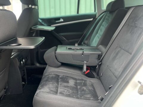 Volkswagen Tiguan 2.0 Tiguan Sport TDI BlueMotion Technology 5dr 24